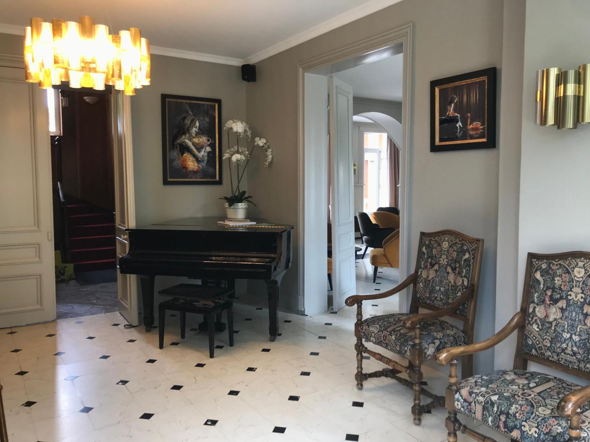 Logis Hotel & Restaurant - Le Chateau Des Tourelles 3 Etoiles Le Wast Zewnętrze zdjęcie