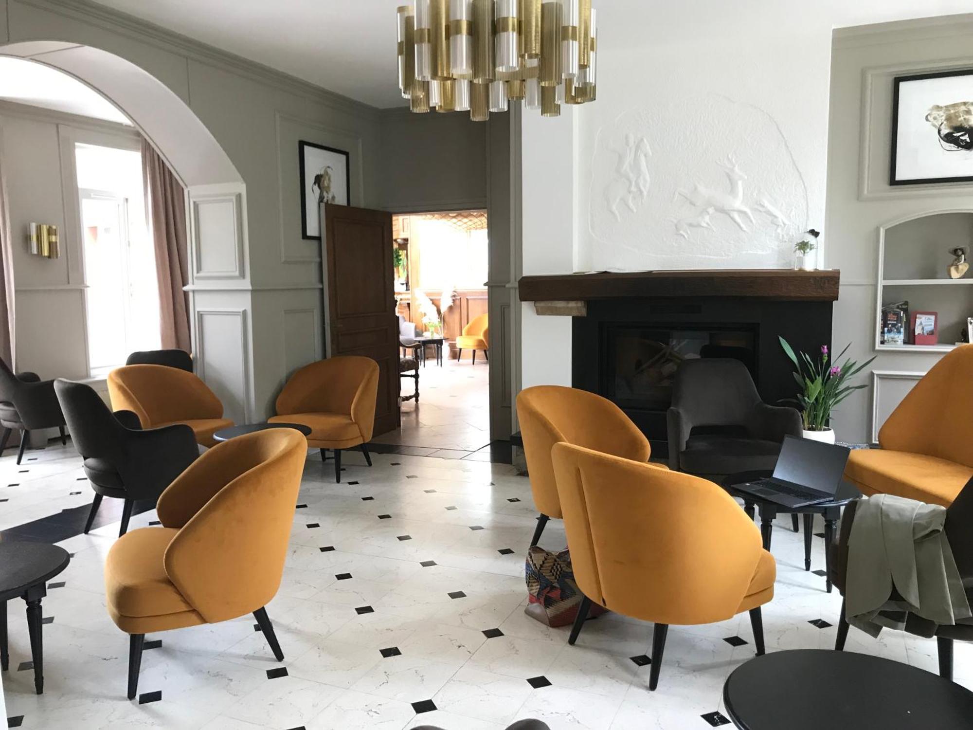 Logis Hotel & Restaurant - Le Chateau Des Tourelles 3 Etoiles Le Wast Zewnętrze zdjęcie